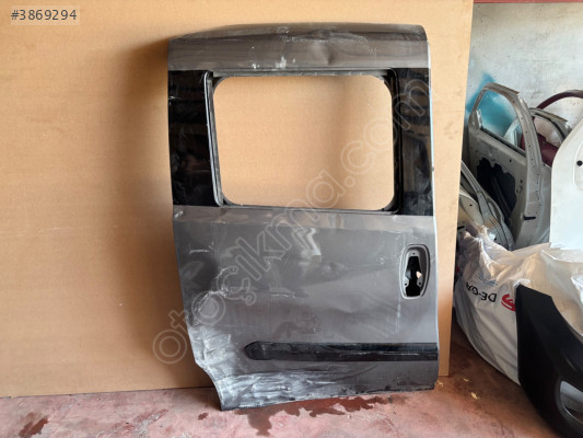 FİAT FİAT DOBLO SAĞ SÜRGÜLÜ KAPI ORİJİNAL ÇIKMA OTOMOTİK CAM