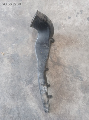 Volkswagen Touareg Ön Sağ Zemin Hava Kanalı 7P0819624B