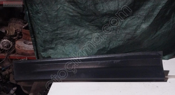 565854939 orj hatasız 17-23 skoda kodiaQ sol ön kapı bandı