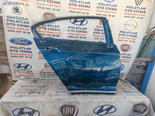 Volkswagen Passat B 8 sağ arka kapı