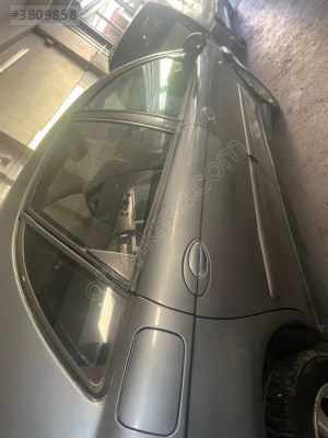 Citroën C5 sağ arka kapı