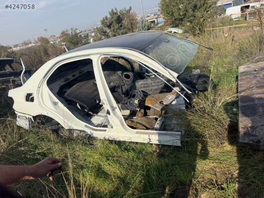 MERCEDES E250 W212 ÇIKMA KASA KUPA