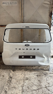 Yeni Ford Courier bagaj kapağı