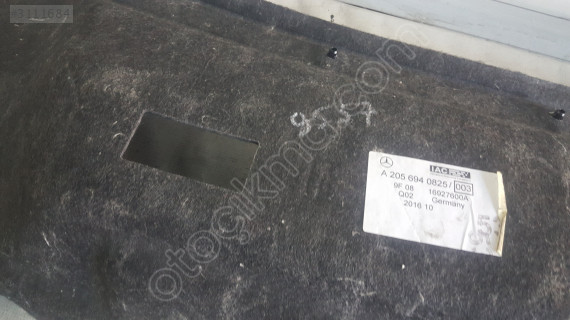 Mercedes C 205 BAGAJ KAPAĞI DÖŞEME SOL A2056940825