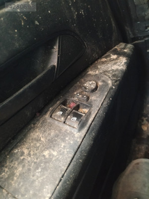 ÇIKMA FİAT PUNTO SOL ÖN 2li CAM DÜĞMESİ