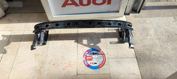 SKODA KAMİQ TAMPON DEMİRİ