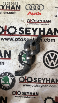 04L122073D Passat b8 dcx yardımcı su pompası hortumu