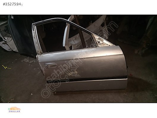 99 HONDA CİVİC SAĞ ÖN KAPI ''MERTLER OTO YEDEK PARÇA''DA