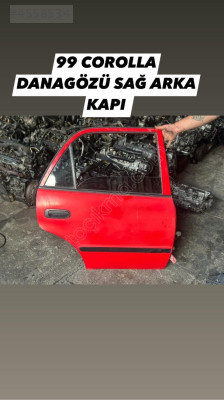 TOYOTA COROLLA SAĞ ARKA KAPI