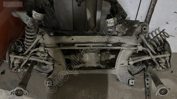 2009-2013 MERCEDES W204 C180 ARKA DİNGİL DOLU ORJ ÇIKMA