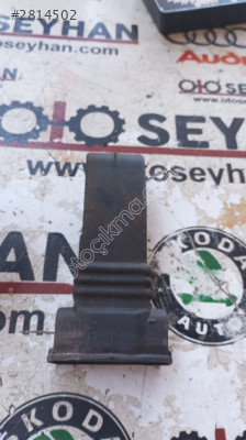 8K0839267 Audi A4 2014 kapı gergi mekanizma koruma lastiği