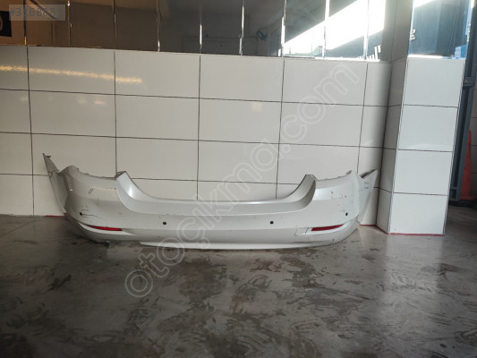 BMW F10 LCİ ARKA TAMPON BEYAZ