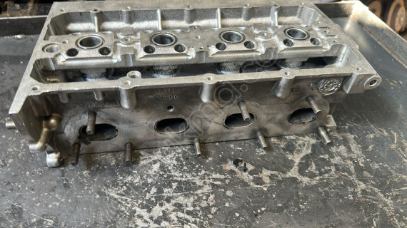 GOLF JETTA PASSAT A3ÇIKMA SİLİNDİR KAPAK-1.4 TSİ CAX  03C103358AK