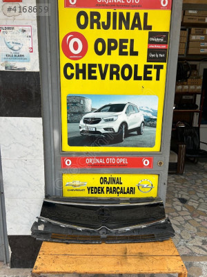 Opel grandland panjur makyajlı kasa sökme dolu