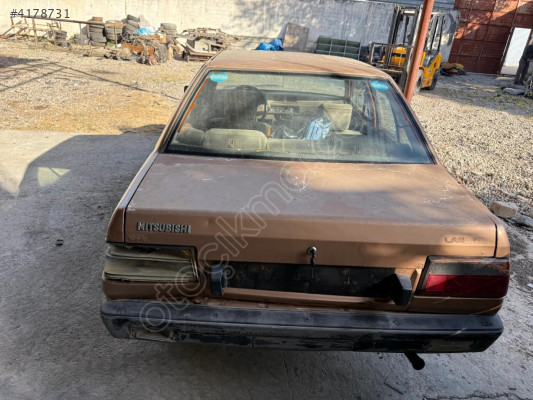 MİTSUBİSHİ LANCER ARKA CAM , LANCER BAGAJ CAMI 1988 MODEL