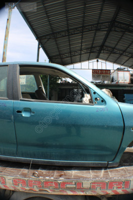 ÇIKMA SEAT CORDOBA SAĞ ÖN KAPI 2057