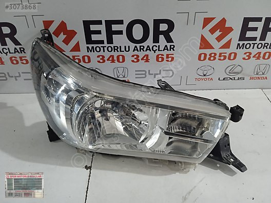 TOYOTA HİLUX DÜZ SAĞ FAR ÇIKMA ORİJİNAL PARÇA 2016-2020