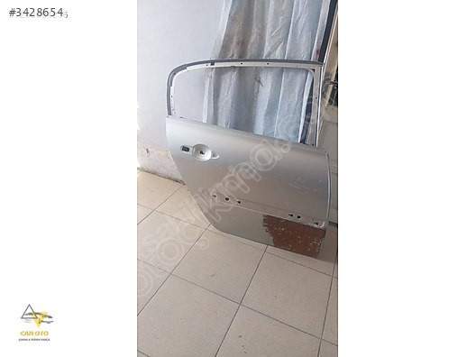 RENAULT MEGANE 2 SAĞ ARKA KAPI