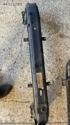 Kia sportage ön tampon demiri