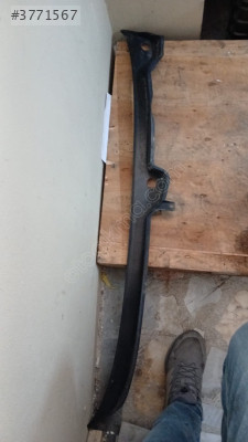 9628102880 citroen saxo ön silecek ızgara Dkn