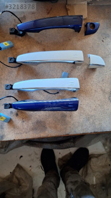 Peugeot Rifter kapı kolu