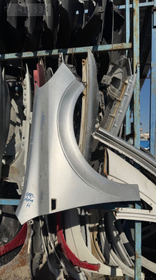 Opel astra h sağ ön çamurluk