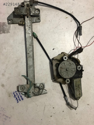 Mitsubishi Carisma Sağ Arka Kapı Cam Krikosu