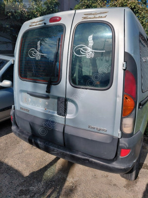 Renault kargo 2005 model sağ sol arka kapı  alkal otomotiv rize