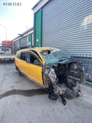 Dacıa lodgy hurda belgeli parça olarak satılık