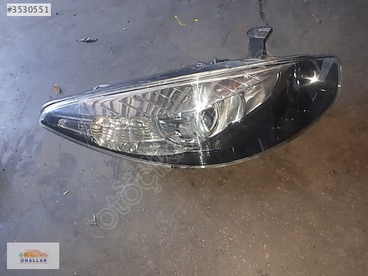 Renault Fluence Sol Ön Far - Mertler Oto Yedek Parça