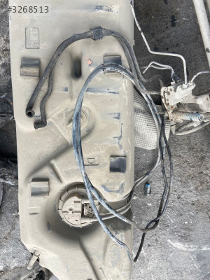 PEUGEOT  PARTNER    1.9   DİZEL  MAZOT  BORULARI
