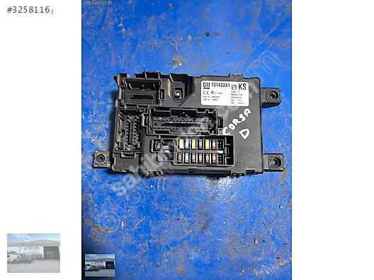 OTO CEMDEN OPEL CORSA D SİGORTA KUTUSU BSI BEYNİ 13142241 K