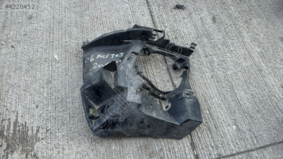 BMW 4 SERİ F32/33/36 SAĞ SİS FARI BRAKETİ 51117294656