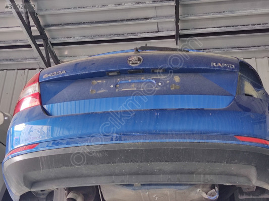 2017 MODEL SKODA RAPİD CIKMA ORJİNAL BAGAJ KAPAĞI VE TANPON
