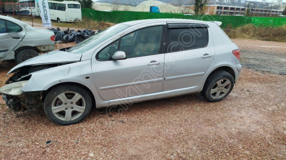 Pejo 307 Sol arka kapı