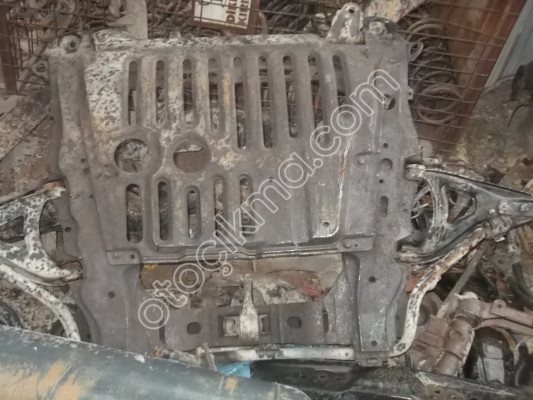 SCENİC 1 ÇIKMA MOTOR TRAVESİ