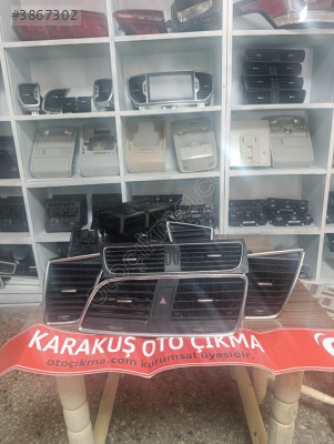 Q5 KALORİFER  IZGARASI SAG VE SOL