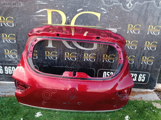RENAULT CLİO 4 BAGAJ KAPAĞI ORİJİNAL ÇIKMA