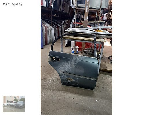 1997 TOYOTA COROLLA SAĞ ARKA KAPI ÜNALLAR OTO YEDEK PARÇADA