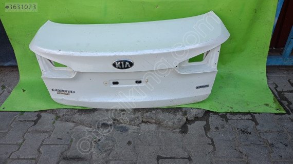 kia cerato bagaj kapağı