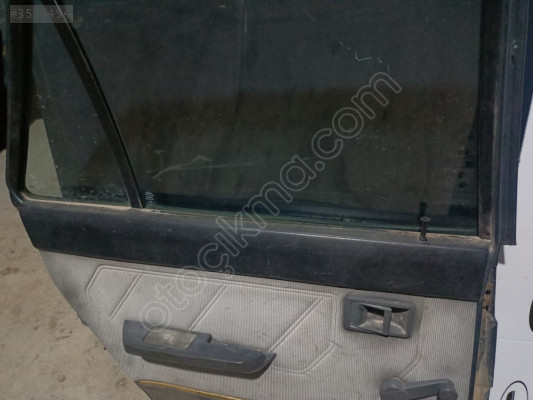 RENAULT R9-R11 SOL ARKA ÜST DÖŞEME PLASTİĞİ
