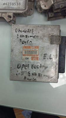 OPEL VECTRA B 1.8 16V OTOMATİK ŞANZIMAN BEYNİ 90505790