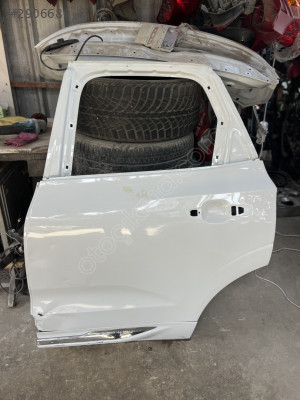Volvo xc60 çıkma orjınal arka sol kapı