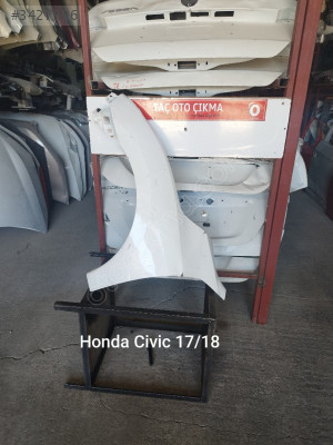 Honda Civic çıkma sol ön çamurluk