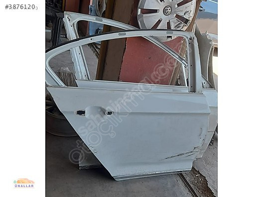 VW Passat B8 Sol Arka Kapı - Ünallar Oto Çıkma Yedek Parça