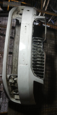 Skoda Octavia İçin Çıkma Ön Tampon Parçası