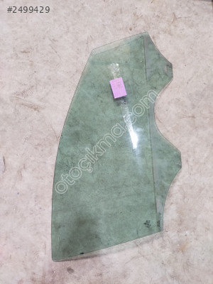 POLO KAPI CAMI ÖN SAĞ 6R0845202A