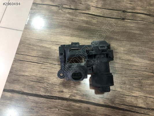 MERCEDES S SERİ W222 ÖN KAMERA SABİTLEME APARATI 8210R003