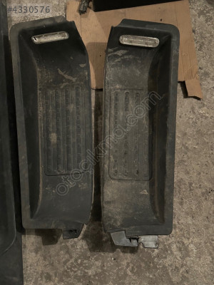 7H5863735G 7H5863736M CARAVELLA SAĞ SOL ORTA BASAMAK PLASTİK