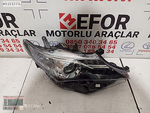 TOYOTA AURİS SAĞ FAR ÇIKMA ORİJİNAL FAR 2013-2015